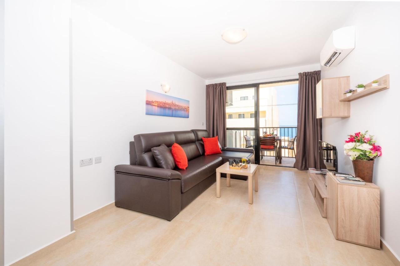 Sea Bliss Apartments With Terrace Just Off Seafront In St Paul'S Bay - By Getawaysmalta San Pawl il-Baħar Eksteriør billede