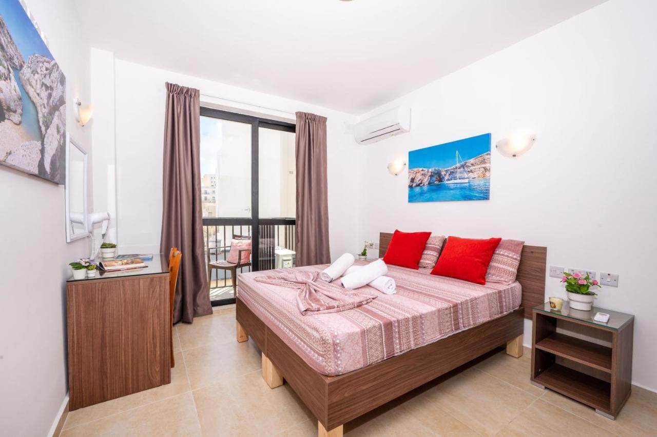 Sea Bliss Apartments With Terrace Just Off Seafront In St Paul'S Bay - By Getawaysmalta San Pawl il-Baħar Eksteriør billede