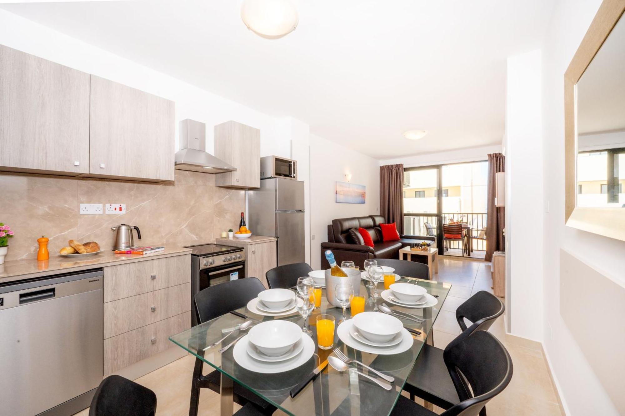 Sea Bliss Apartments With Terrace Just Off Seafront In St Paul'S Bay - By Getawaysmalta San Pawl il-Baħar Eksteriør billede